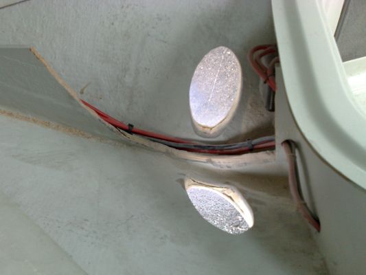 Perçage coque bateau