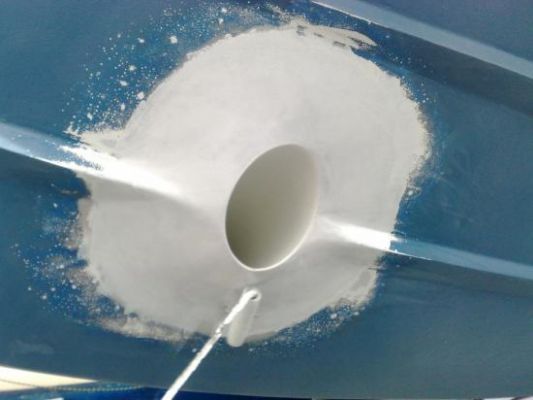 Finition stratification extérieur du tunel