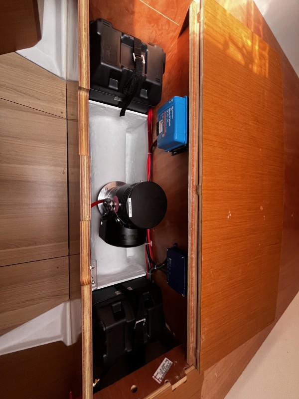 propulseur d étrave Sun Odyssey 